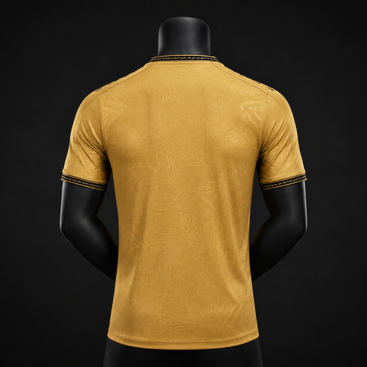 VfB Stuttgart maillot doré Player dos