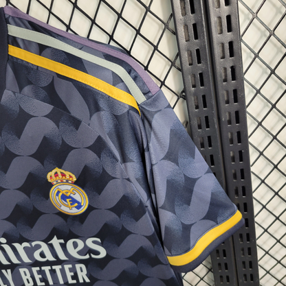 Real Madrid – Maillot Extérieur – 2023/2024 – Version Player