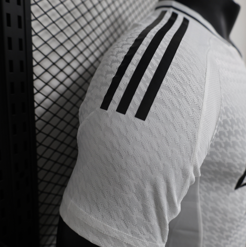 Real Madrid – Maillot Domicile – 2024/2025 – Version Player