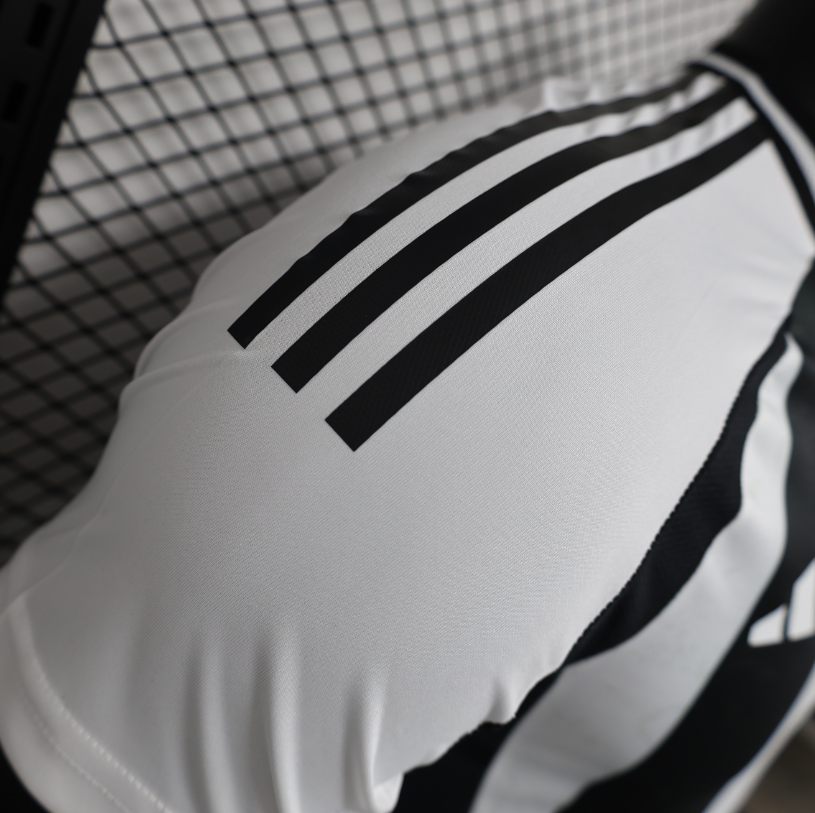 Juventus – Maillot Domicile – 2024/2025 – Version Player