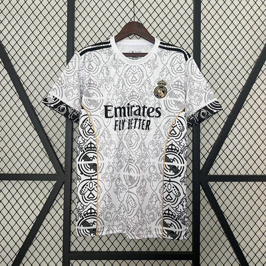 Real Madrid – Maillot Concept Blanc – 2024/2025 – Version Fan