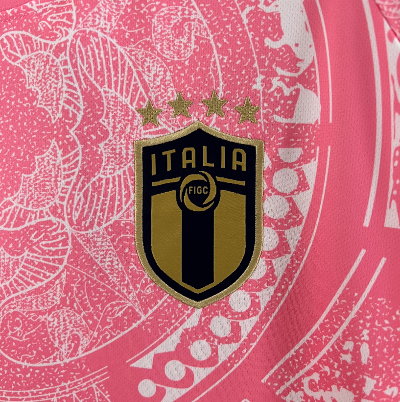 Italie – Maillot Concept Rose Graphique – 2024/2025 – Version Fan