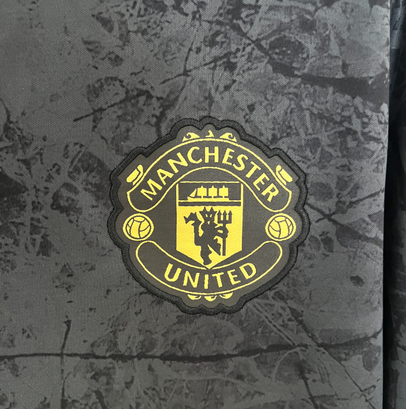 Manchester United – Maillot Third – 2023/2024 – Version Fan