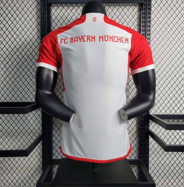 Bayern Munich – Maillot Extérieur – 2023/2024 – Version Fan