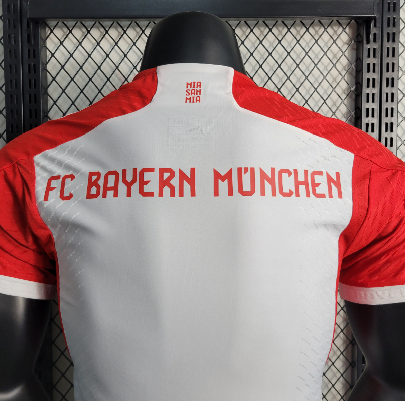 Bayern Munich – Maillot Extérieur – 2023/2024 – Version Fan