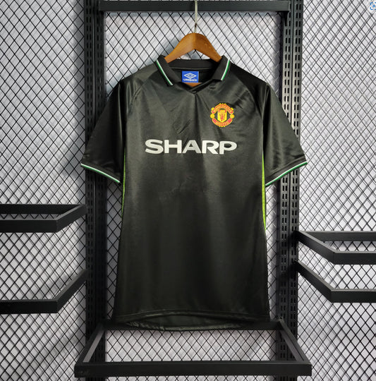 Manchester United – Maillot Extérieur Rétro Noir – 1998/1999 – Version Fan