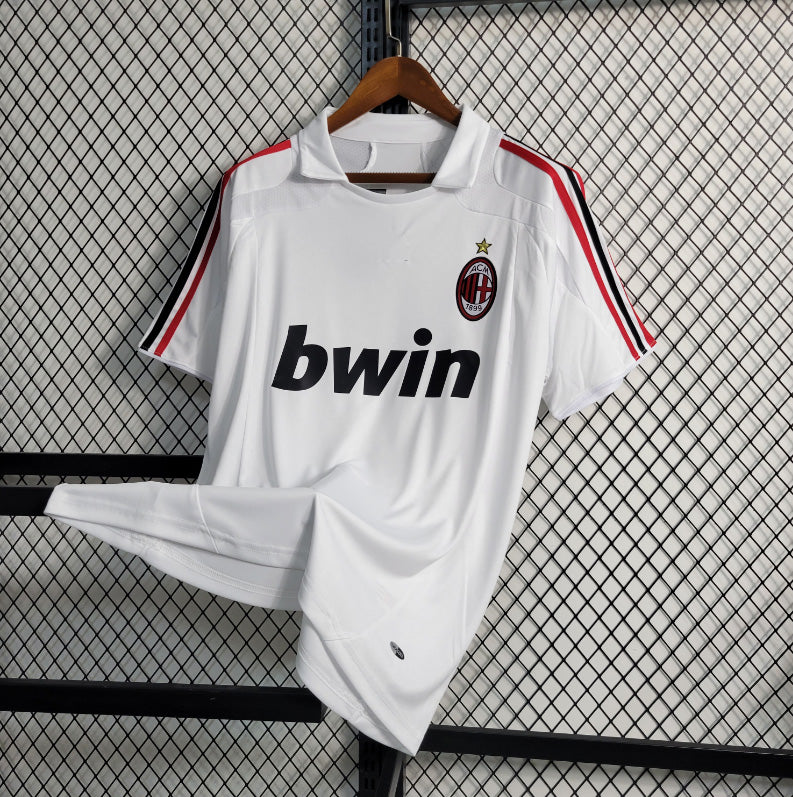 Maillot AC Milan extérieur 2009/2010 Fan – cadrage du haut de la face avant