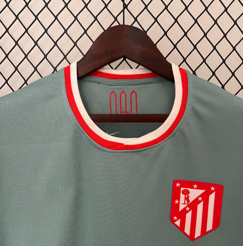 Atlético de Madrid – Maillot Extérieur – 2024/2025 – Version Fan