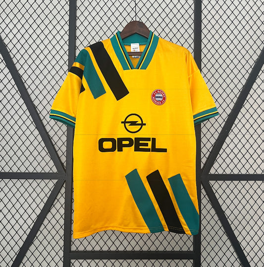 Bayern Munich – Maillot Extérieur Rétro – Version Fan