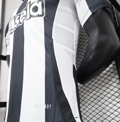 Newcastle United – Maillot Domicile – 2024/2025 – Version Player