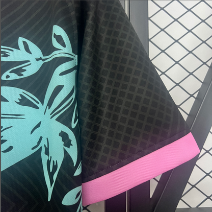 Inter Milan – Maillot Concept Noir et Rose – 2024/2025 – Version Fan