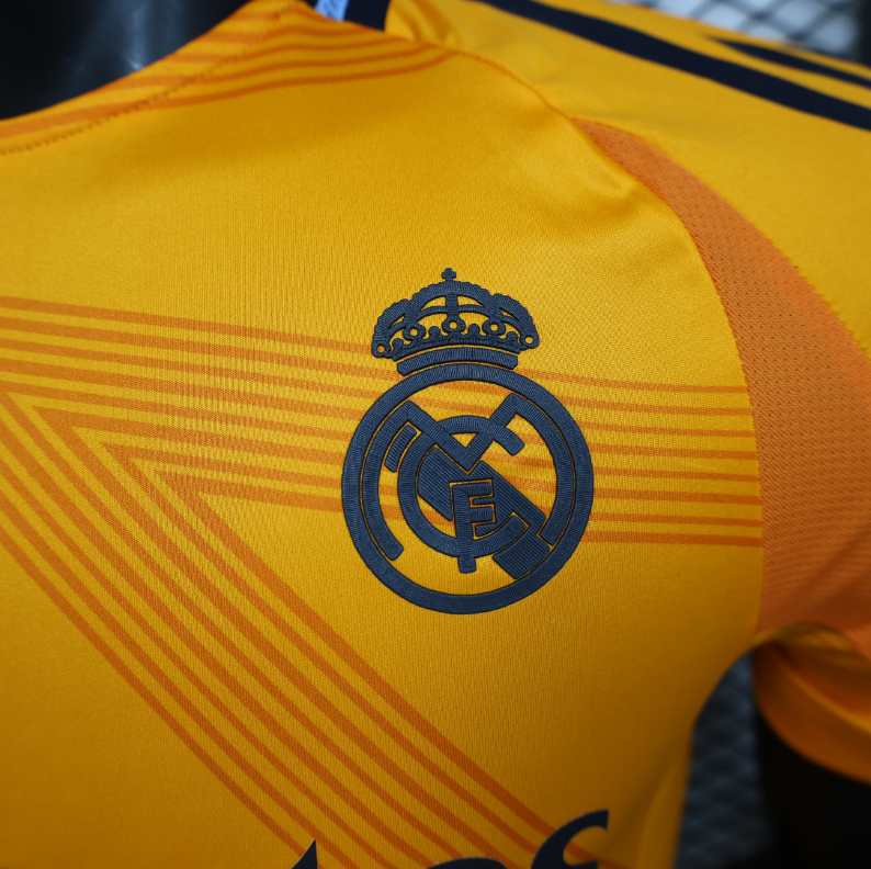 Real Madrid – Maillot Extérieur – 2024/2025 – Version Player