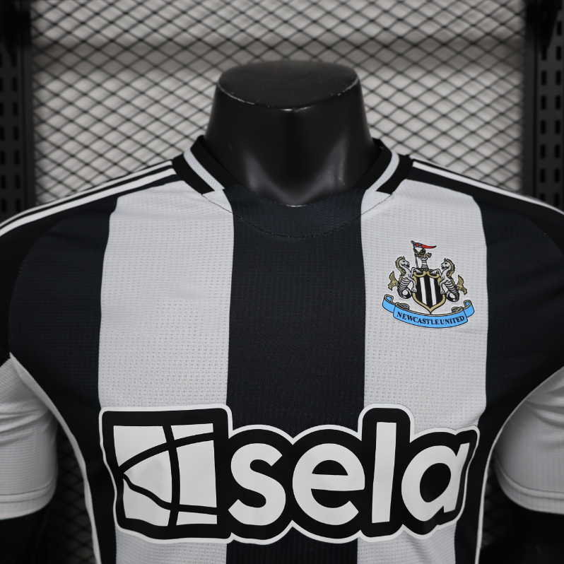 Newcastle United – Maillot Domicile – 2024/2025 – Version Player