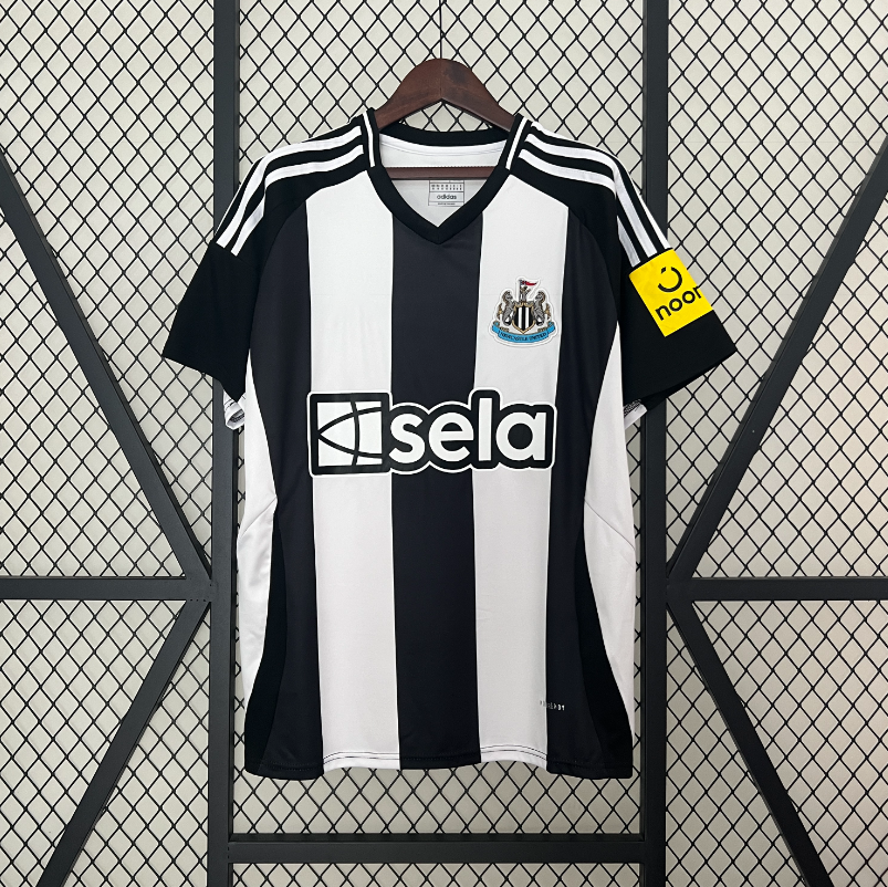 Newcastle United – Maillot Domicile – 2024/2025 – Version Fan